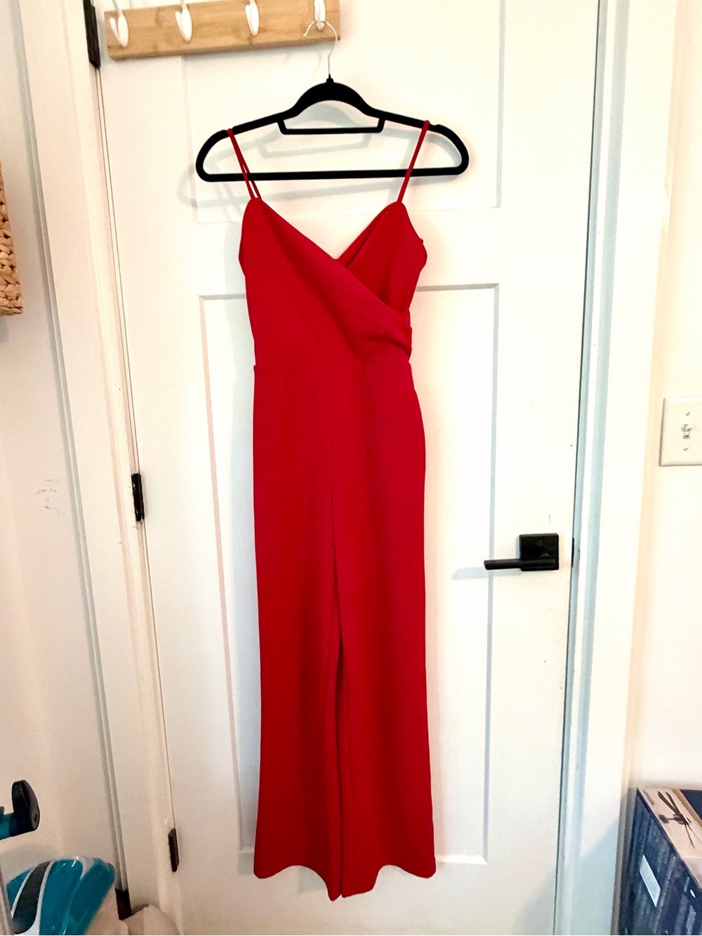 Red Spaghetti-Strap Jumpsuit Dress - Elegant Evening Wear size xs